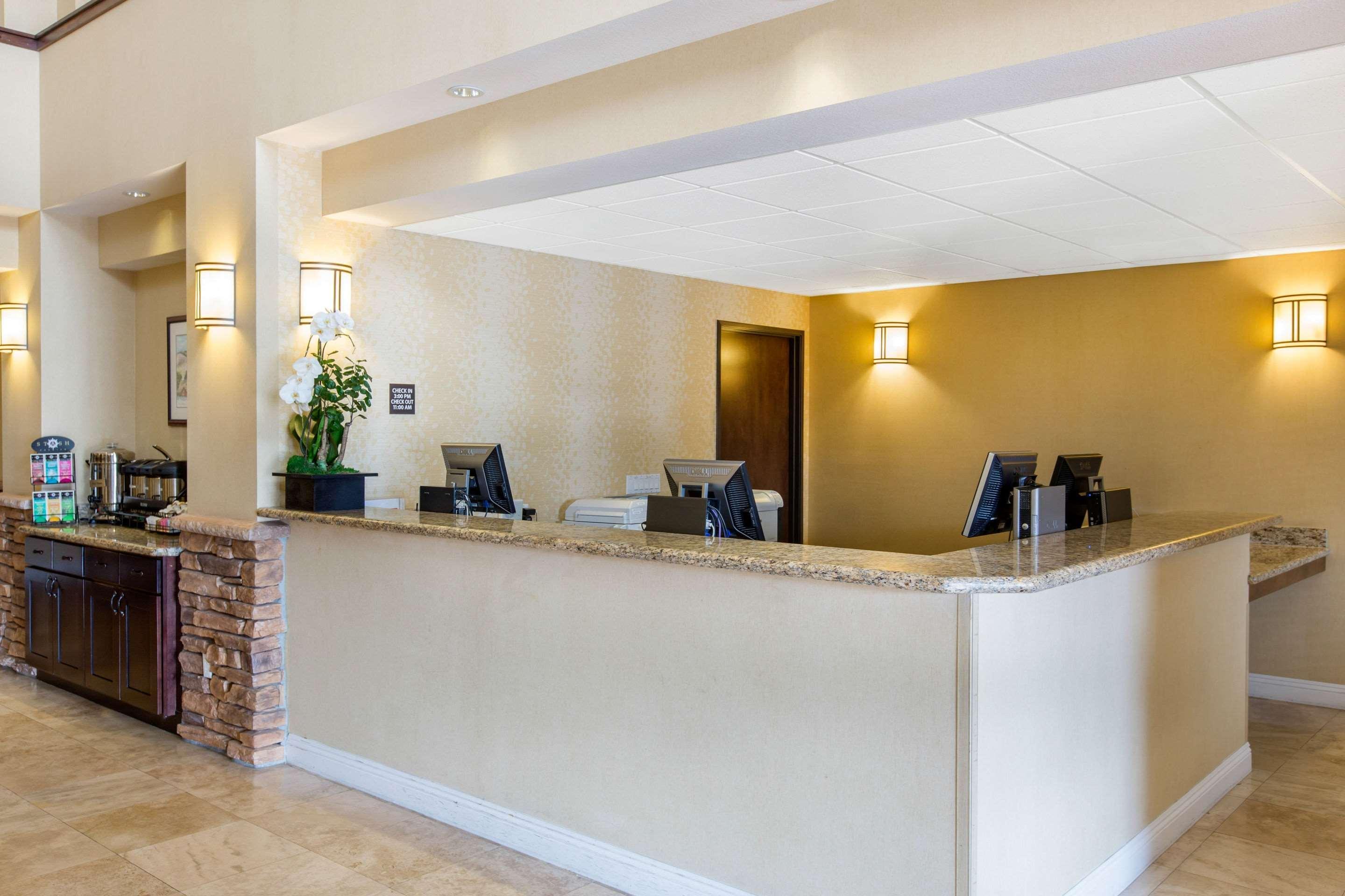 The Oaks Hotel & Suites Paso Robles Ngoại thất bức ảnh