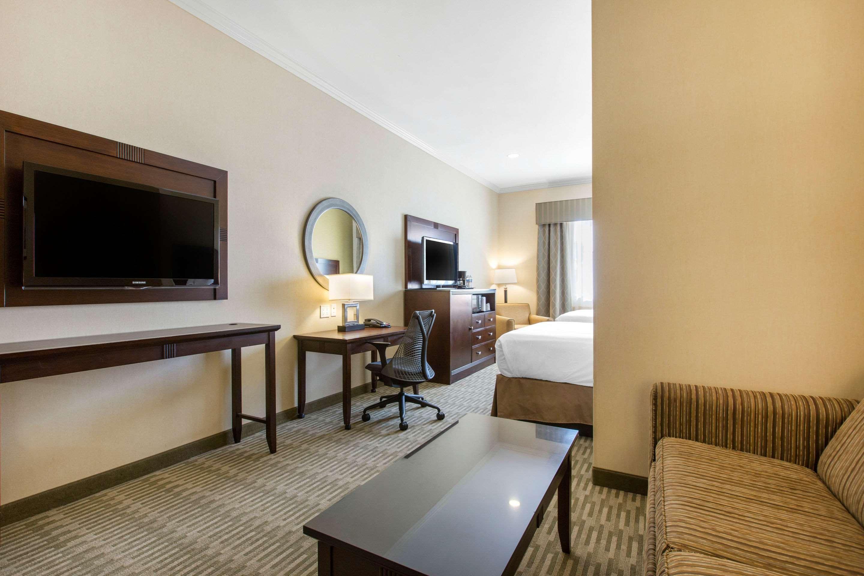 The Oaks Hotel & Suites Paso Robles Ngoại thất bức ảnh