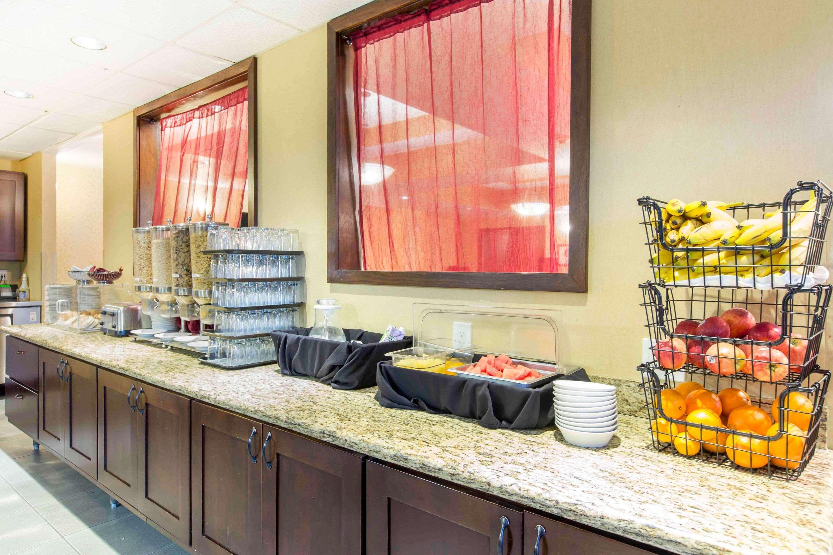 The Oaks Hotel & Suites Paso Robles Ngoại thất bức ảnh